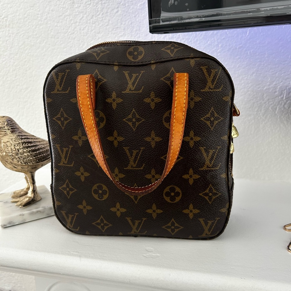 ✨Authentic Louis Vuitton Spontini brown monogram✨